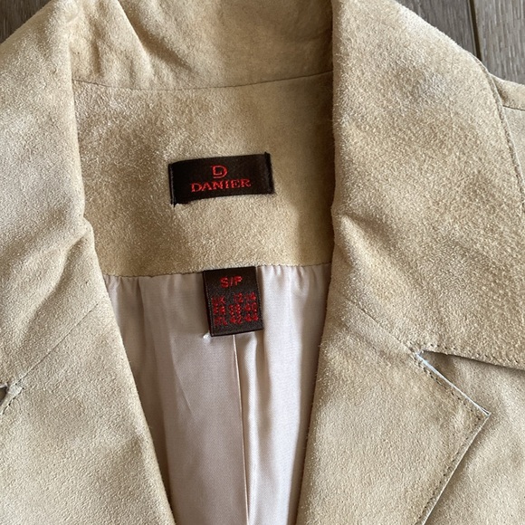 Genuine Leather Danier Painted Set! - Picture 6 of 10